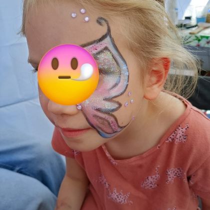 Kiermasz w Dziekanowie Leśnym Kiermasz w Dziekanowie Leśnym